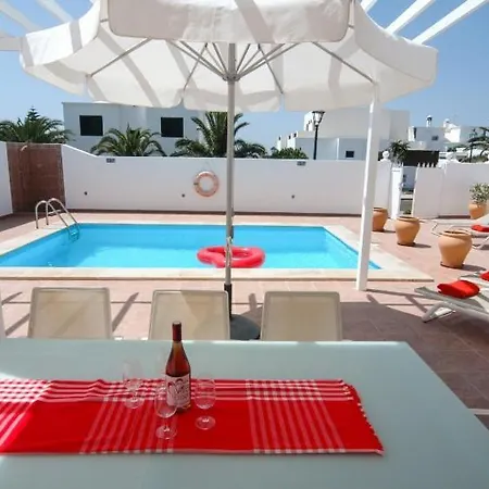 Casa Angelica - High Quality 4 Bedroom - With Wifi And Great Pool Area Villa *