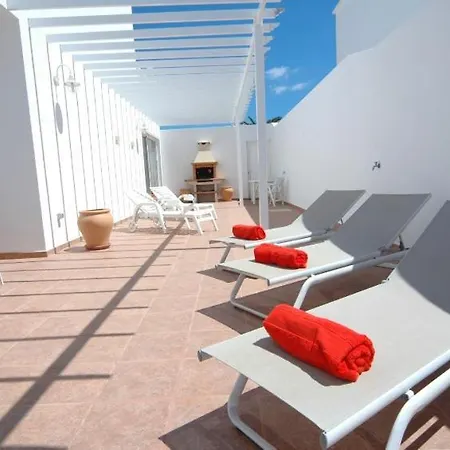 Casa Angelica - High Quality 4 Bedroom - With Wifi And Great Pool Area *